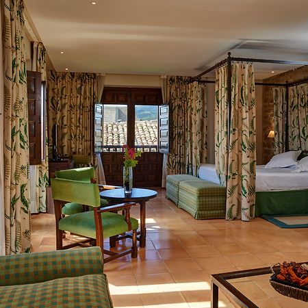 Parador De Сос-дель-Рей-Католико Экстерьер фото