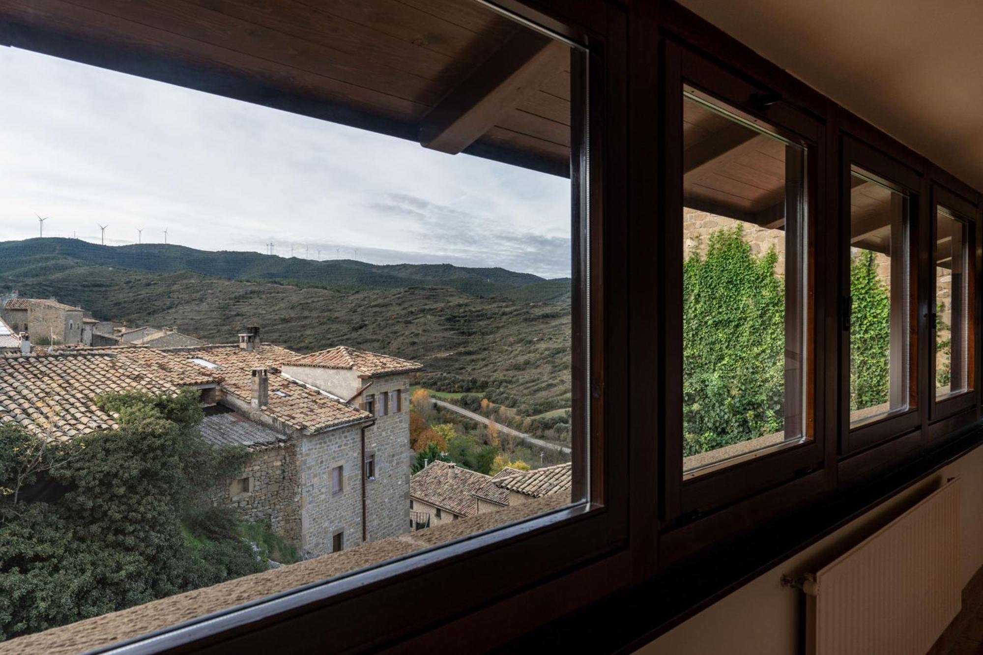 Parador De Сос-дель-Рей-Католико Экстерьер фото